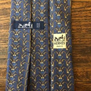 Hermes Accessories - Nice Navy & Gold Horse Hermès Silk Tie EUC Hermes Accessories - Nice Navy & Gold Horse Hermès Silk Tie EUC